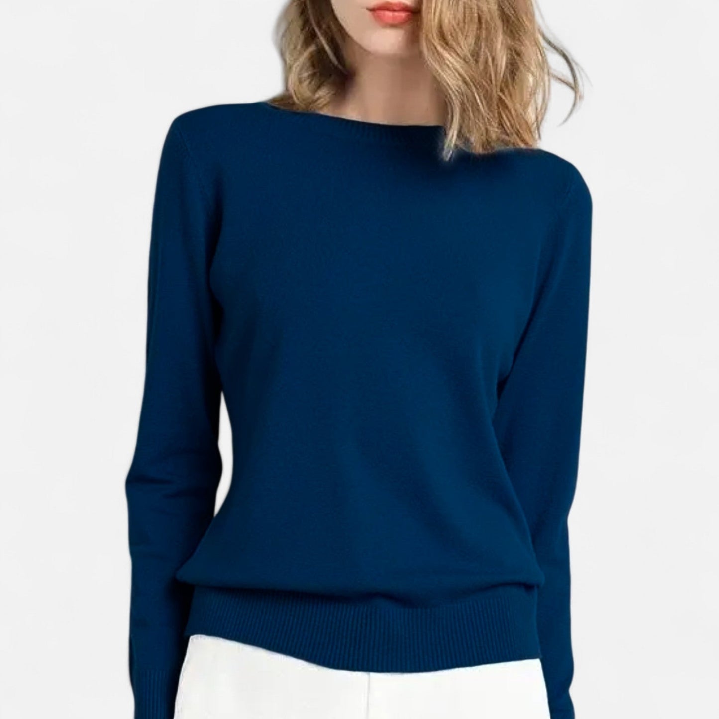 Maison Aurelle Women's Crewneck Sweater | 100% Merino Wool, Slim-Fit