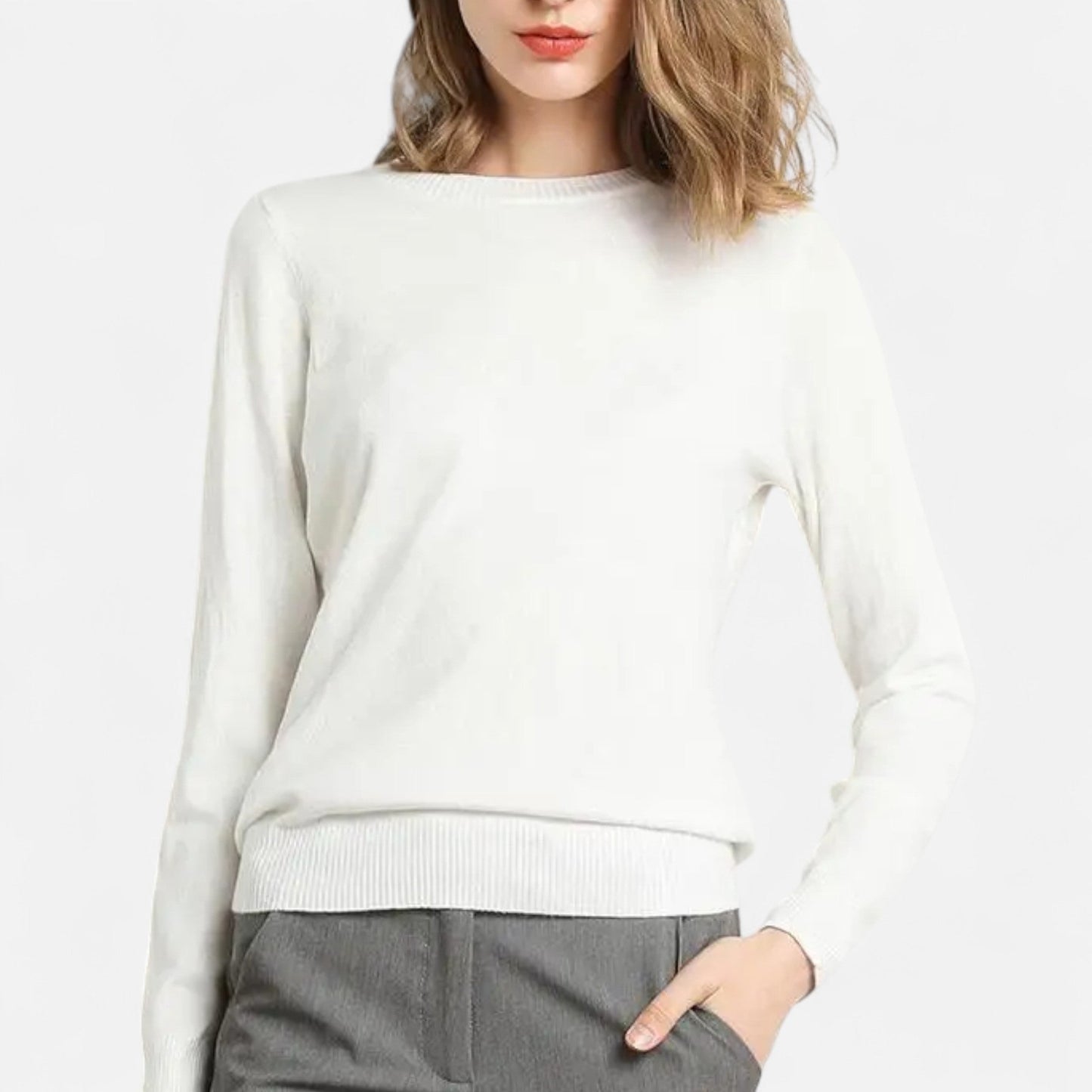 Maison Aurelle Women's Crewneck Sweater | 100% Merino Wool, Slim-Fit